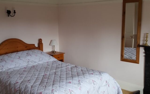 Lowerfield House