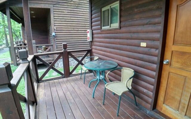 Fangchen Hot Spring Resort