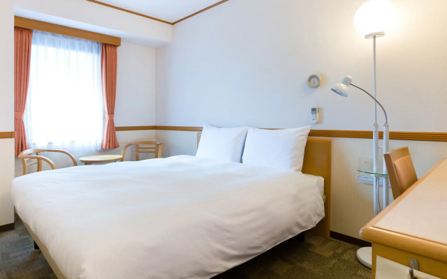Toyoko Inn Kenkyu-gakuen Ekimae