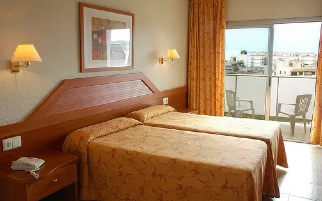 Htop Secret-Roulette 4* Calella