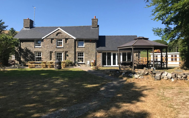 Pentre Farmhouse