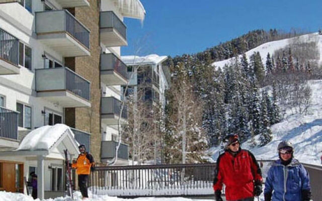 Storm Meadows at Christie Base