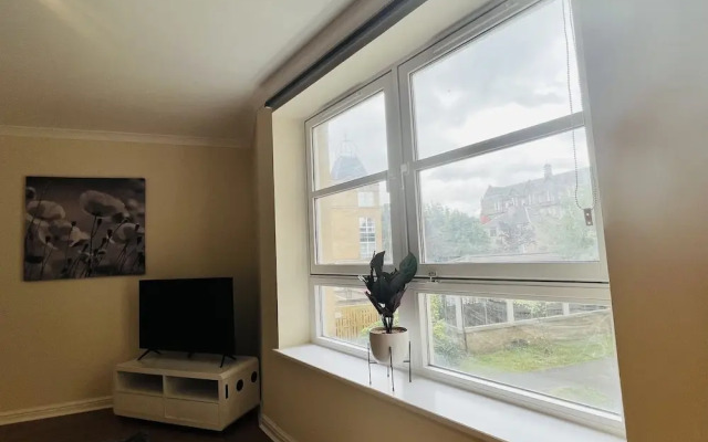 Stunning 2-bed Apartment in Edinburgh Free Parking