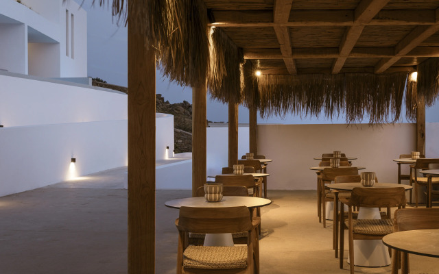 Mykonos Flow - Super Paradise