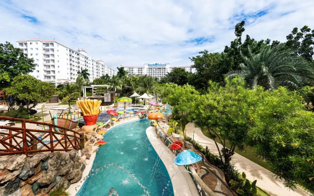 JPark Island Resort & Waterpark