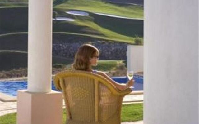 Quinta da Encosta Velha Golf & Leisure Village