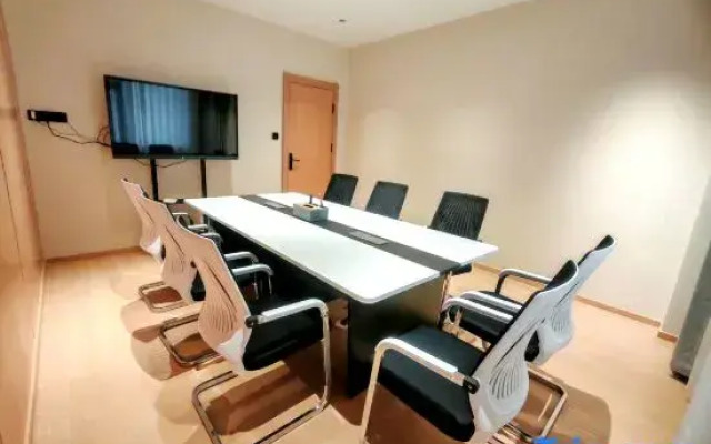 Seaman Hotel (Guangnan Lianhu Park Branch)