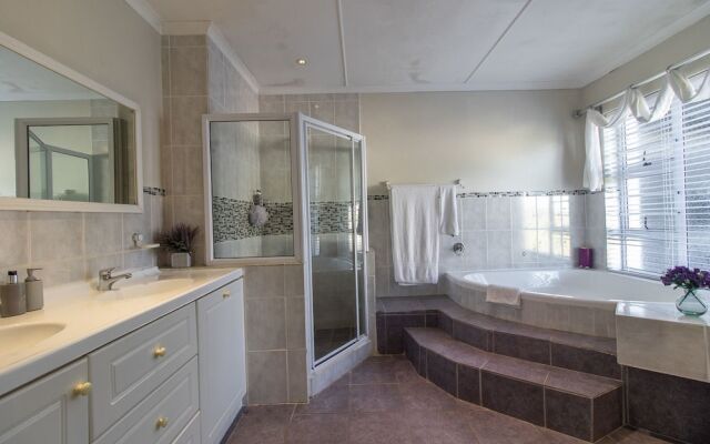 Dockside Guest House