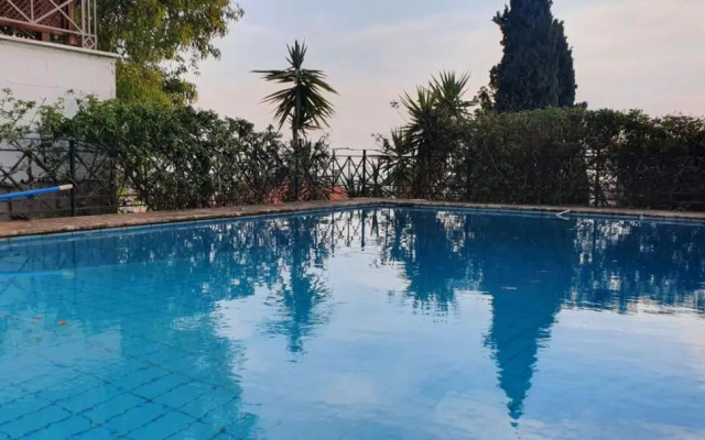 Athenian Luxury Villa in Glyfada