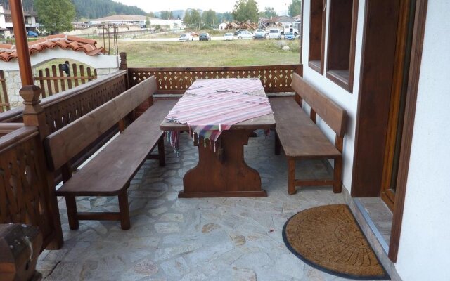 Guest House H Dzhogolanov