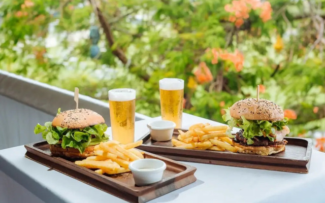 Big4 Sandstone Point Holiday Resort