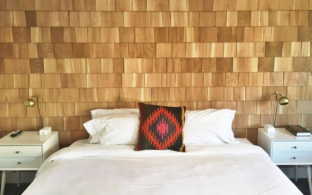 The Amigo Motor Lodge