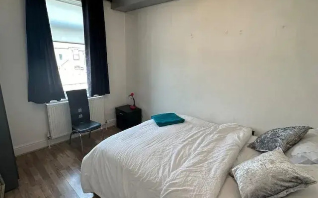 Doncaster Dream House Retreat