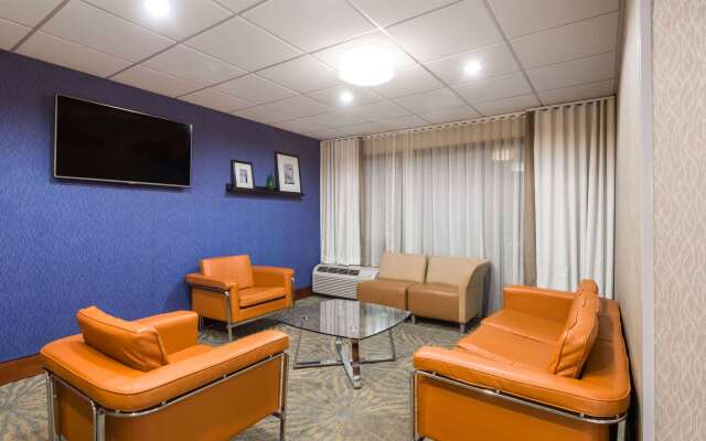 Wingate by Wyndham Springfield