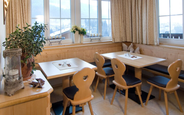 Hotel Apart Garni Heisenhof