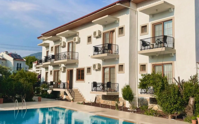 Cennet Hotel