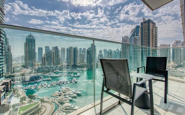 Maison Privee - Aesthetic Apt w/ Stunning Vw in Luxurious Building