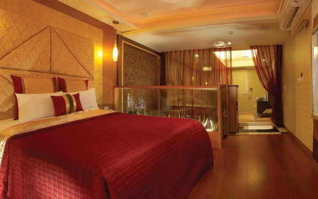 Spring Breeze Boutique Motel