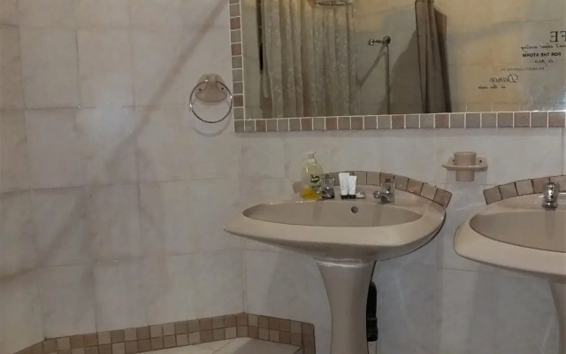 Tatenda Guesthouse