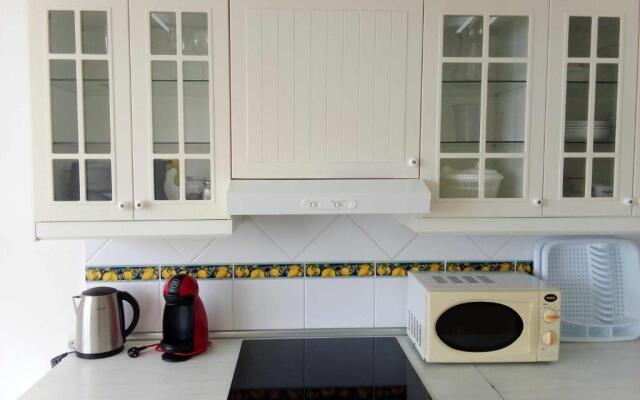 Apartamento de 1 dormitorio en calle Vela