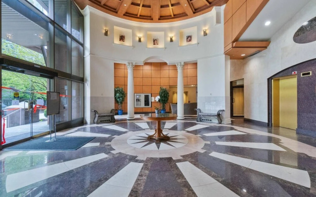 Amazing Views Of The City Downtown Vancouver