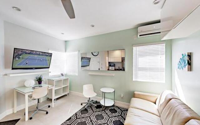 Art Deco Beach Townhouse