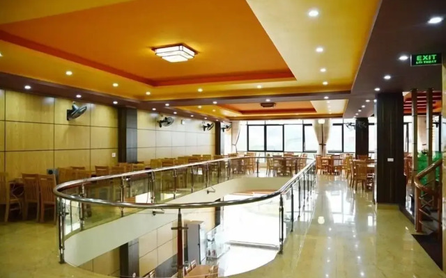 AHA Sun Hotel Moc Chau