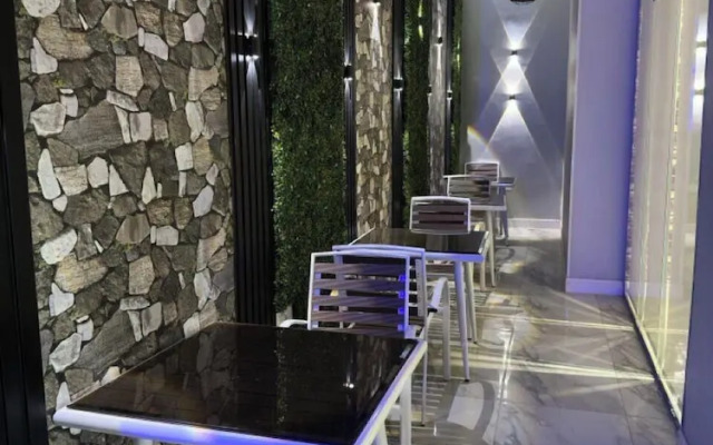 Al Alamein Suites
