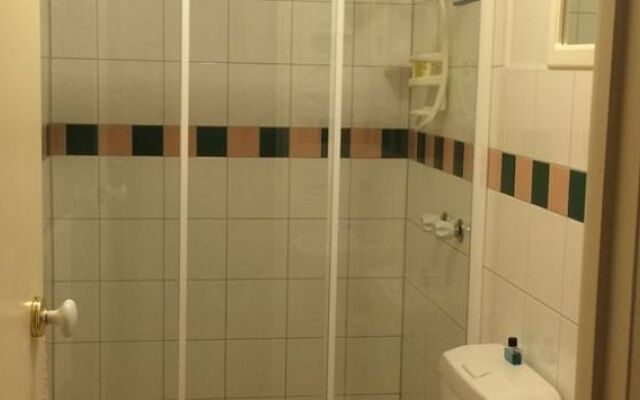 Australian Home Away @ Box Hill 2 Bedroom
