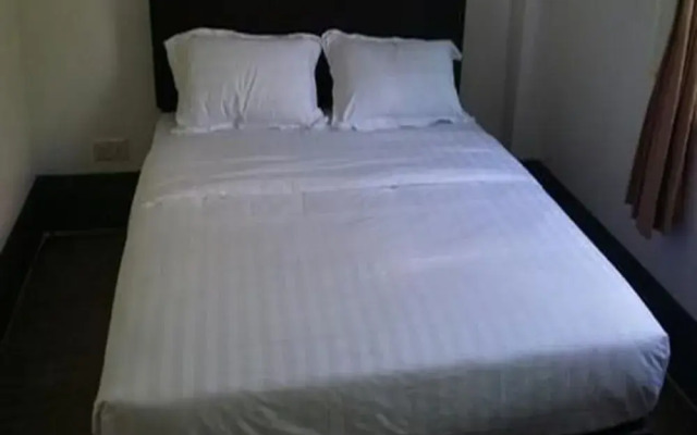 Seasons Boutique Lodge- Ngapali