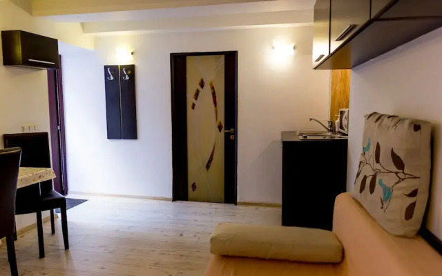 Piata Sfatului Apartments