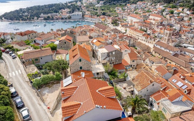 Villa Capitis in the Centre with luxury pool