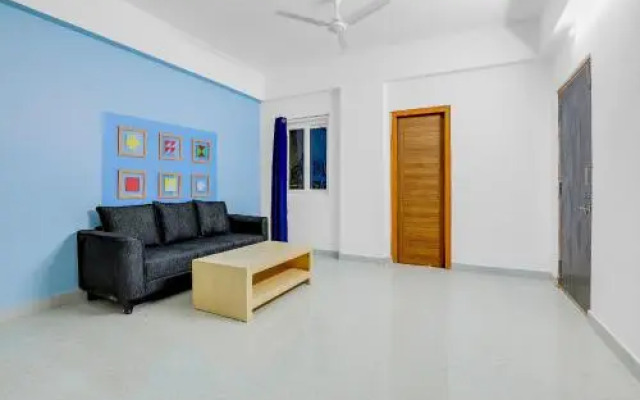 OYO 33417 Compact Stay Near JNTU