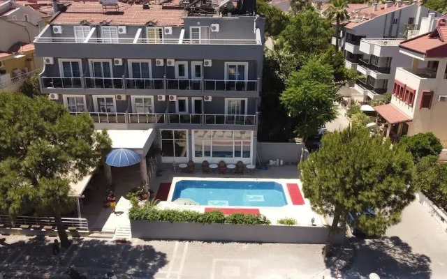 Famous Hotel Marmaris