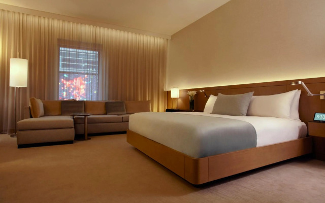 The Knickerbocker Hotel