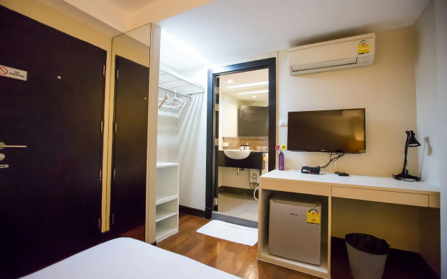 Snooze Hotel Thonglor Bangkok