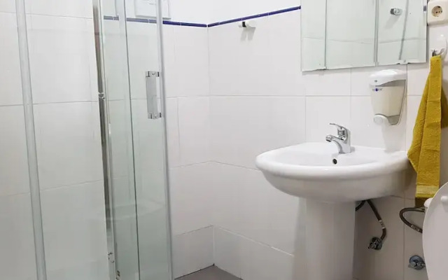 Hostal Loyola - Hostel