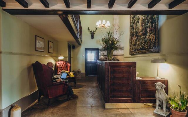 Stanton Manor Hotel