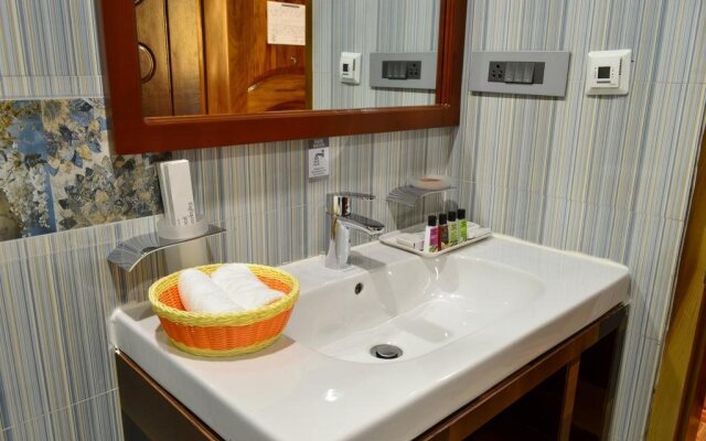 Tara Phendeyling Hotel