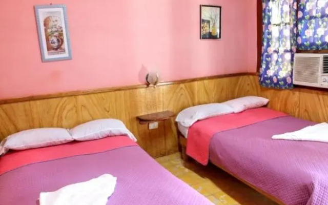 San Jose Street Rooms