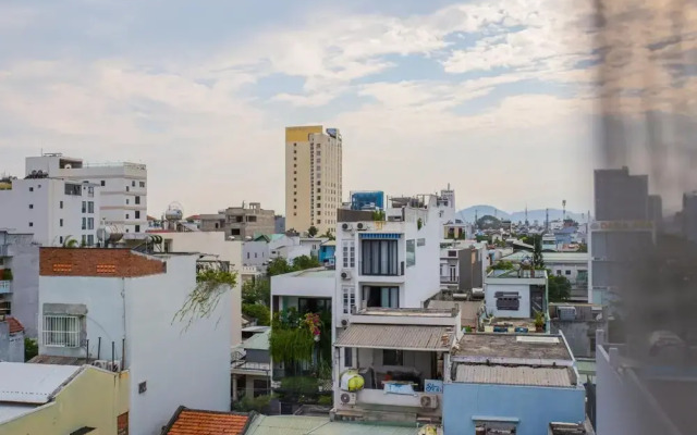 OYO 392 Nami Home Hotel