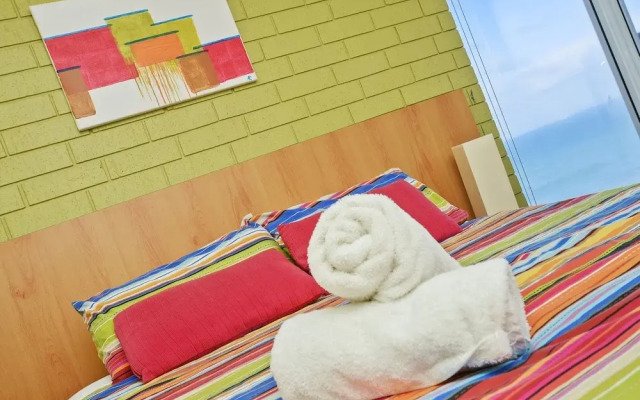 South Seas - Port Elliot Beachfront Apt - Wifi