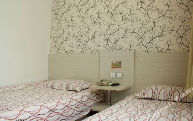 Pod Inn Yanxuan Hotel (Langfang Wanda High Speed Railway Station)