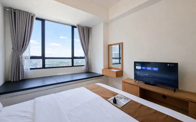 Splendid Warm Studio Room At Apartment Collins Boulevard – Guest Rooms – Tangerang