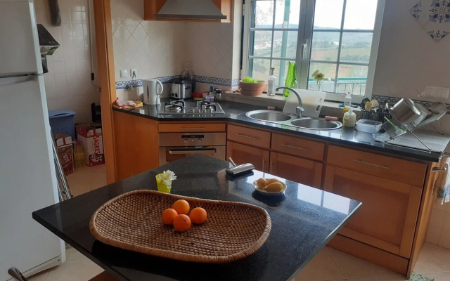 Villa Near Óbidos With Private Pool