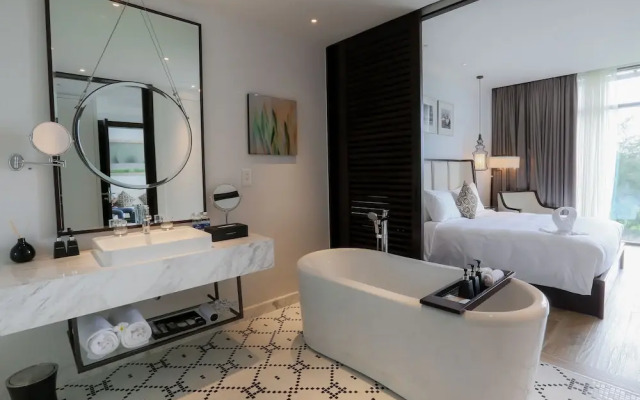 Montgomerie Links Hotel & Villas