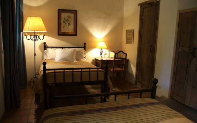 Casa Mision de San Miguel