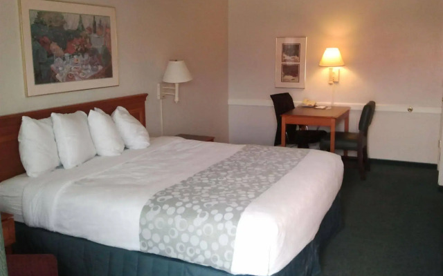 Baymont by Wyndham Tulsa Broken Arrow