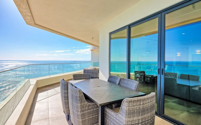 Luxury New Oceanfront Condo 5BR Sleeps 12