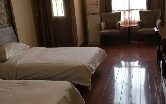 MAXACCOM Future Hotel